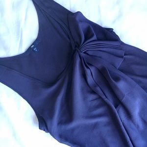 MOVING SALE! Gap sleeveless top